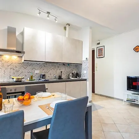 Apartment Old Town-porta Susa Free Parking Modern Flat X6